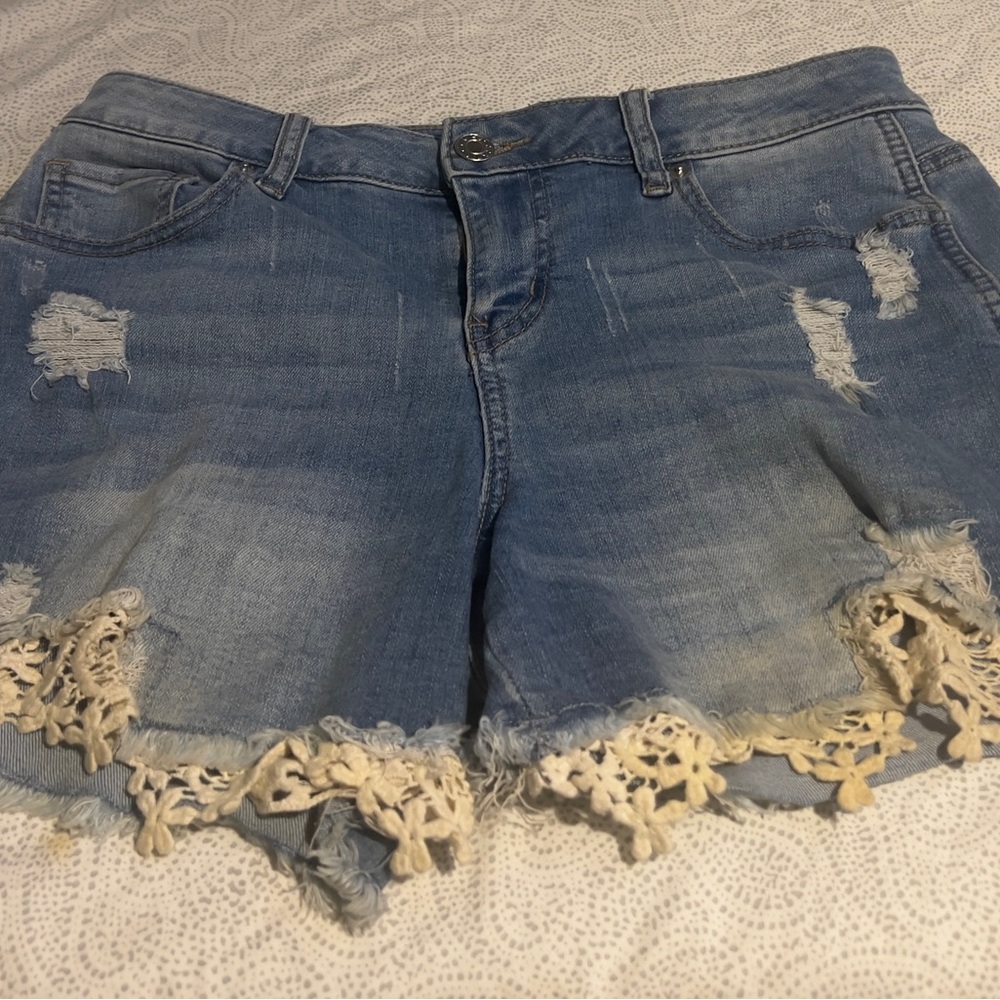 Versona  shorts